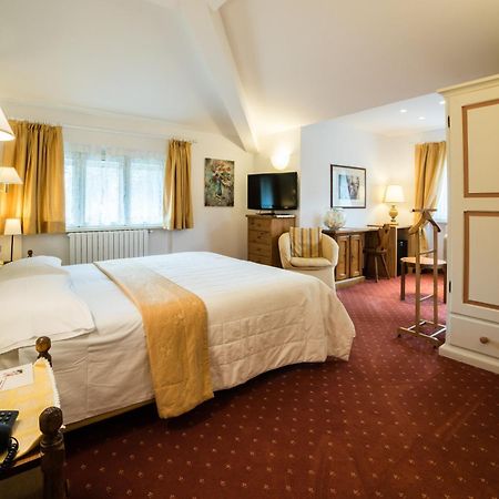 Albergo Milano Snc Ланцо-д’Интельви Экстерьер фото